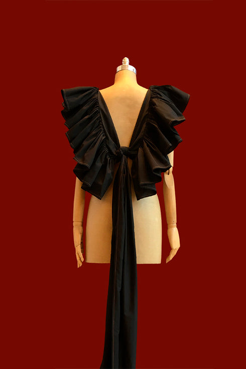 TOCUYO CROPPED TOP RUFFLES V NECK BLACK