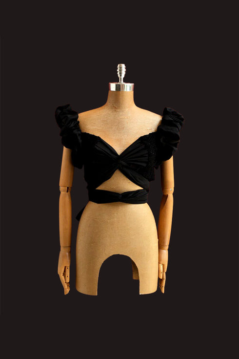 CROP TOP ISABEL SWIMMED SLEEVES BLACK