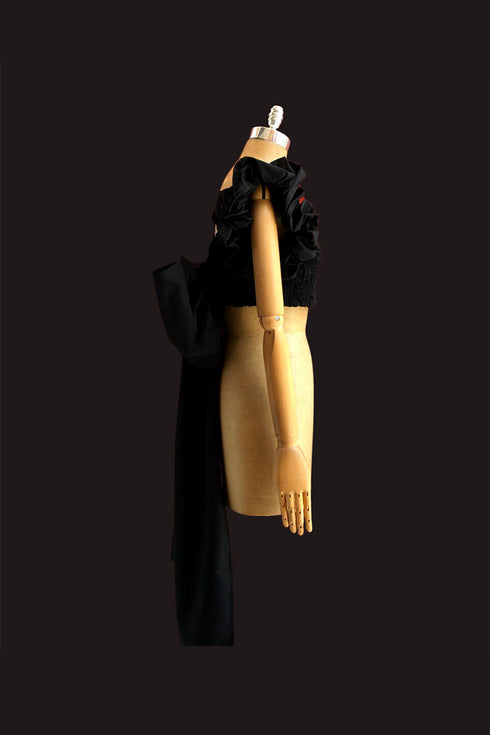 CROP TOP ISABEL SWIMMED SLEEVES BLACK